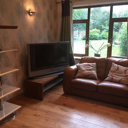 The Old Vicarage Lodge Manchester Ngoại thất bức ảnh