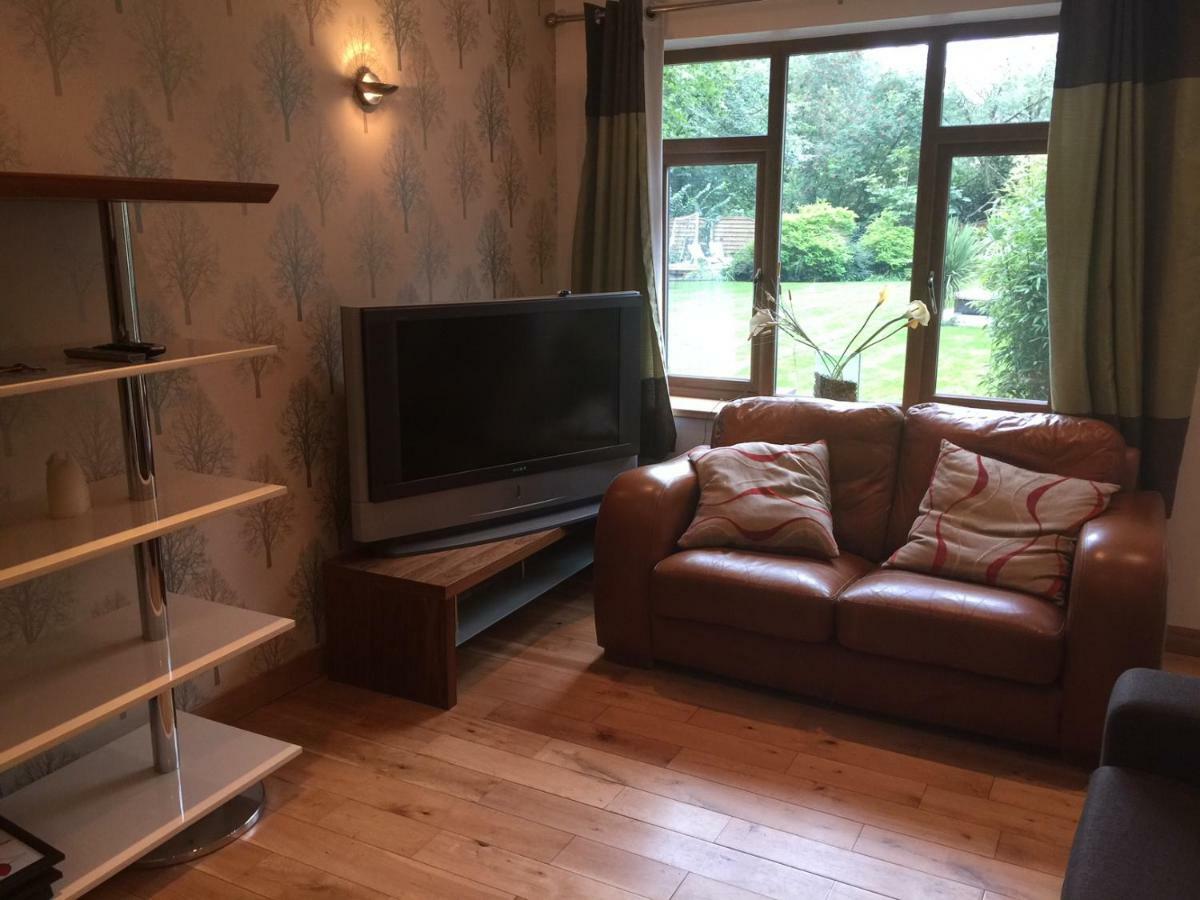 The Old Vicarage Lodge Manchester Ngoại thất bức ảnh